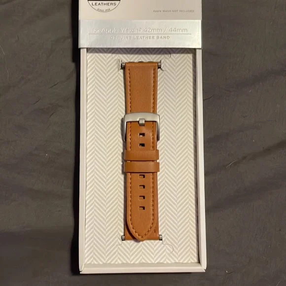 NIB never worn Apple Watch band. - Picture 2 of 2